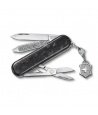 Victorinox Swiss Knives Couteau suisse Victorinox Classic SD Brilliant Carbon 0.6221.90 - Coutellerie du Jet d'eau