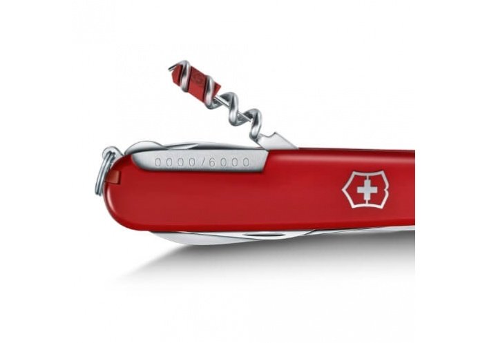 Victorinox Swiss Knives Couteau suisse Victorinox Huntsman Year of the Snake 2025 1.3714.E14 - Coutellerie du Jet d'eau